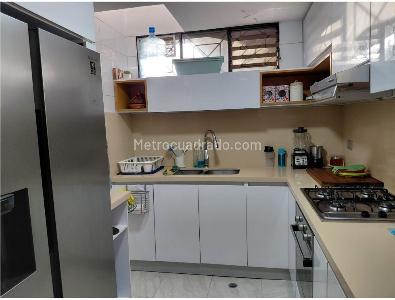 Casa de 3 alcobas en venta en Villa Magdala, Bogotá, 179 m² · foto 2 de 20