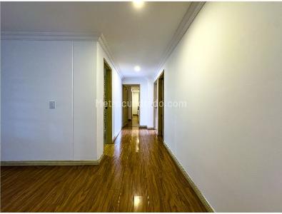 Apartamento de 3 alcobas en venta en El Nogal, Bogotá, 195 m² · foto 14 de 20