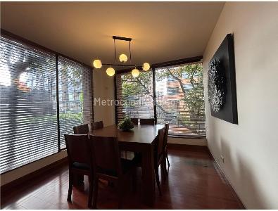 Casa en venta en Chico Norte, Bogotá · foto 2 de 12