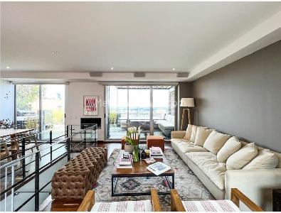 Apartamento de 2 alcobas en venta en Los Rosales, Bogotá, 127 m² · foto 2 de 16