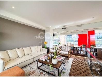 Apartamento de 2 alcobas en venta en Los Rosales, Bogotá, 127 m² · foto 4 de 16