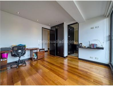 Apartamento en venta en Chico Navarra, Bogotá · foto 10 de 20