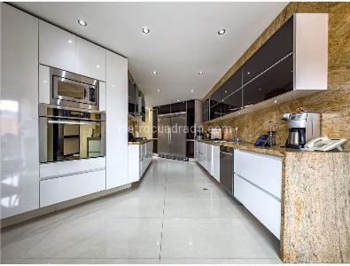 Apartamento en venta en Chico Navarra, Bogotá · foto 2 de 20