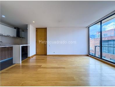 Apartamento de 2 alcobas en venta en Chico Navarra, Bogotá, 80 m² · foto 14 de 20