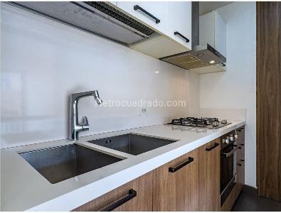 Apartamento de 2 alcobas en venta en Chico Navarra, Bogotá, 80 m² · foto 18 de 20