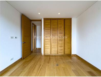 Apartamento de 5 alcobas en venta en La Cabrera, Bogotá, 546 m² · foto 3 de 20
