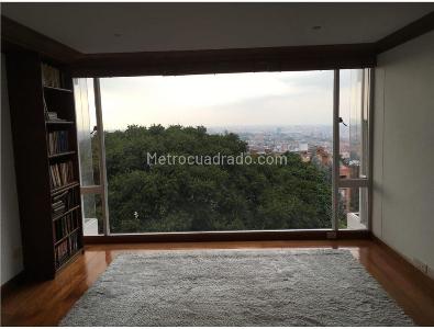 Apartamento de 3 alcobas en venta en Los Rosales, Bogotá, 245 m² · foto 1 de 17