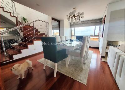 Apartamento de 3 alcobas en venta en Reserva De La Sierra, Bogotá, 207 m² · foto 3 de 10