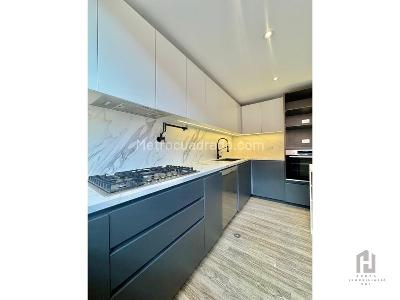 Apartamento de 2 alcobas en venta en Los Rosales, Bogotá, 92 m² · foto 4 de 20