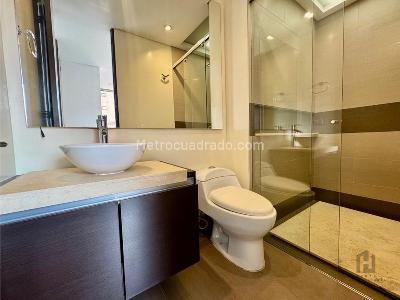 Apartamento de 2 alcobas en venta en Los Rosales, Bogotá, 92 m² · foto 15 de 20