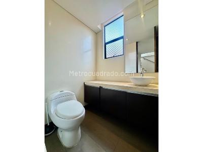 Apartamento en venta en Los Rosales, Bogotá · foto 8 de 20