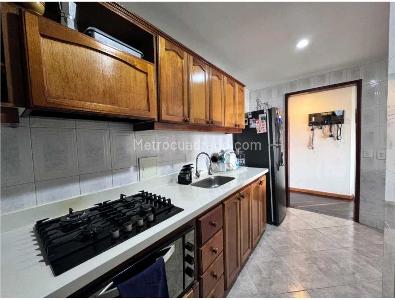 Apartamento en venta en El Contador, Bogotá · foto 5 de 13