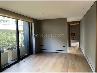 Apartamento en arriendo en Los Rosales, Bogotá · foto 10 de 12