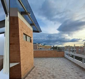 Apartamento de 3 alcobas en venta en Chico Navarra, Bogotá, 143 m² · foto 10 de 10