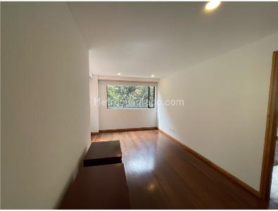 Apartamento en venta en Los Rosales, Bogotá · foto 12 de 18