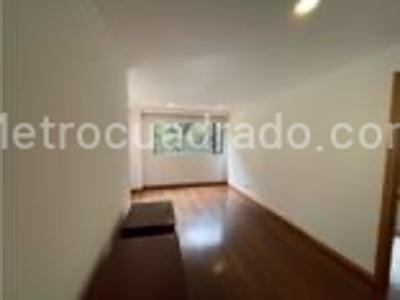 Apartamento en venta en Los Rosales, Bogotá · foto 13 de 18