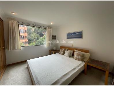 Apartamento de 3 alcobas en venta en Los Rosales, Bogotá, 197 m² · foto 6 de 14