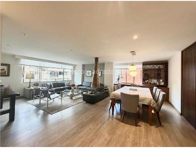 Apartamento en venta en Chico Navarra, Bogotá · foto 3 de 15
