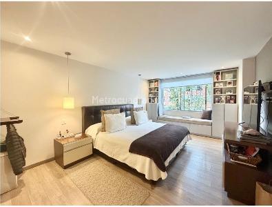 Apartamento en venta en Chico Navarra, Bogotá · foto 7 de 15