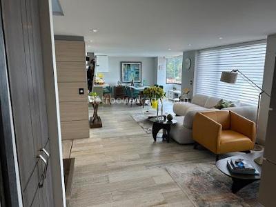 Apartamento de 3 alcobas en venta en Santa Barbara Alta, Bogotá, 190 m² · foto 4 de 13