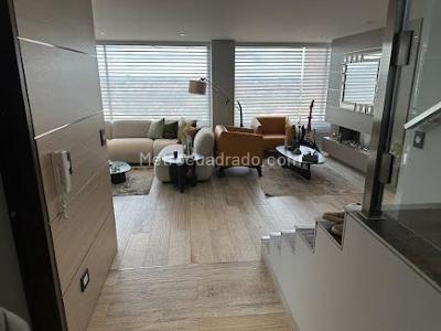 Apartamento de 3 alcobas en venta en Santa Barbara Alta, Bogotá, 190 m² · foto 6 de 13