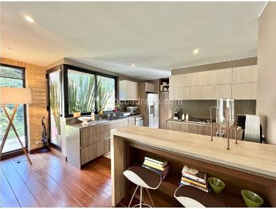 Apartamento de 3 alcobas en venta en Refugio Alto, Bogotá, 247 m² · foto 6 de 20
