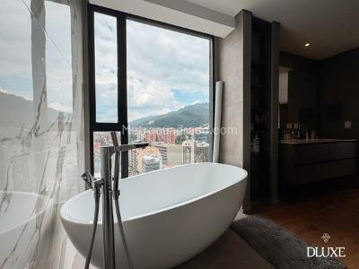 Apartamento de 2 alcobas en venta en Santa Barbara Alta, Bogotá, 174 m² · foto 4 de 18
