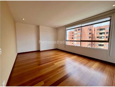 Apartamento en venta en Santa Barbara Alta, Bogotá · foto 10 de 20