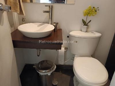 Apartamento en venta en El Refugio, Bogotá · foto 4 de 20