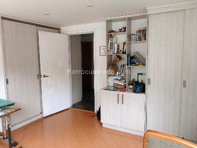 Apartamento en venta en El Refugio, Bogotá · foto 8 de 20