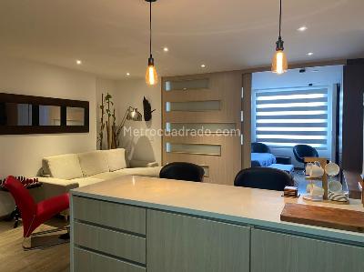 Apartamento de 1 alcoba en venta en Chico Santa Barbara, Bogotá, 60 m² · foto 3 de 11