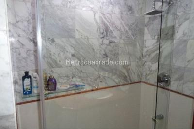 Apartamento de 3 alcobas en venta en Chico Norte, Bogotá, 224 m² · foto 12 de 20