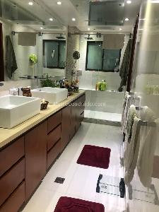 Apartamento de 3 alcobas en venta en Los Rosales, Bogotá, 206 m² · foto 18 de 20