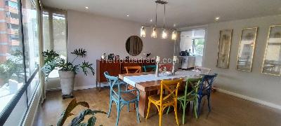 Apartamento de 3 alcobas en venta en Chico Alto, Bogotá, 253 m² · foto 1 de 20