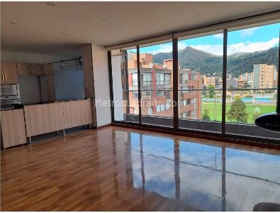 Apartamento de 4 alcobas en arriendo en Rincon Del Chico, Bogotá, 200 m² · foto 2 de 13