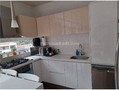 Apartamento en venta en El Refugio, Bogotá · foto 9 de 15