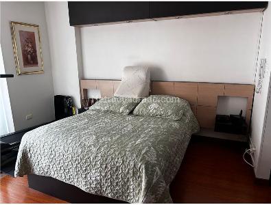 Apartamento de 2 alcobas en venta en Ricon Del Chico, Bogotá, 98 m² · foto 4 de 9