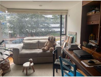 Apartamento de 3 alcobas en venta en El Retiro, Bogotá, 145 m² · foto 5 de 11