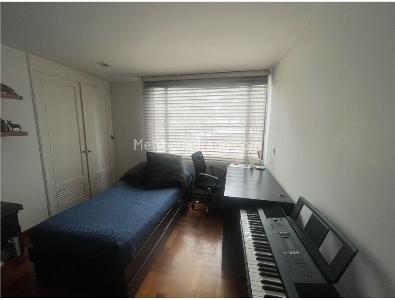 Apartamento de 3 alcobas en venta en El Retiro, Bogotá, 145 m² · foto 7 de 11