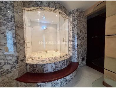 Apartamento en venta en Chico Norte, Bogotá · foto 8 de 10