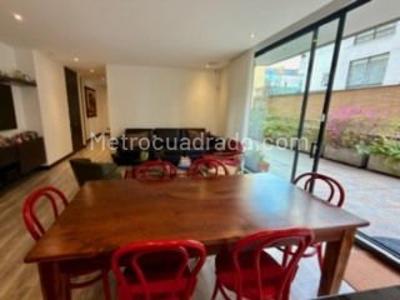 Apartamento de 2 alcobas en venta en Chico Norte, Bogotá, 150 m² · foto 3 de 13