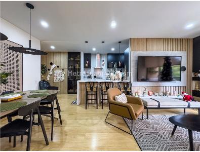 Apartamento en venta en Chico Navarra, Bogotá · foto 3 de 13