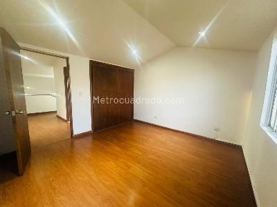 Casa de 3 alcobas en venta en Villas Del Prado, Bogotá, 138 m² · foto 18 de 20