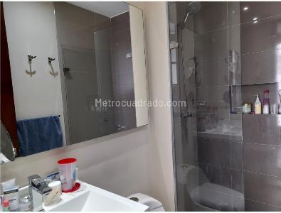 Apartamento de 3 alcobas en venta en Chico Norte Iii, Bogotá, 213 m² · foto 11 de 13