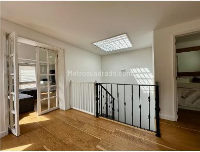 Apartamento de 4 alcobas en venta en Los Rosales, Bogotá, 370 m² · foto 14 de 17