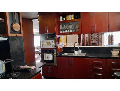 Apartamento en venta en Santa Barbara, Bogotá · foto 14 de 18