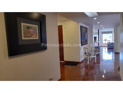 Apartamento en venta en Santa Barbara, Bogotá · foto 4 de 18