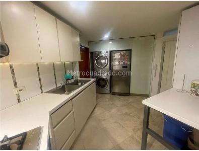 Apartamento de 3 alcobas en venta en El Retiro, Bogotá, 145 m² · foto 10 de 11