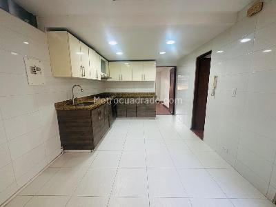 Casa de 3 alcobas en venta en Viilla Del Prado, Bogotá, 138 m² · foto 2 de 14