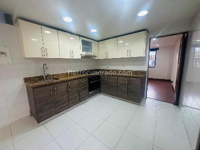 Casa de 3 alcobas en venta en Viilla Del Prado, Bogotá, 138 m² · foto 3 de 14